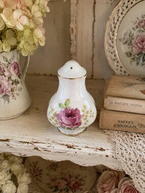 Royal Albert American Beauty Single Shaker Replacement Piece Bone China